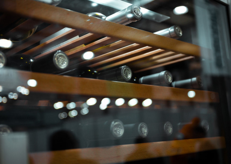 Réus atuavam na importação e venda de vinhos trazidos da Argentina sem o pagamento dos tributos devidos