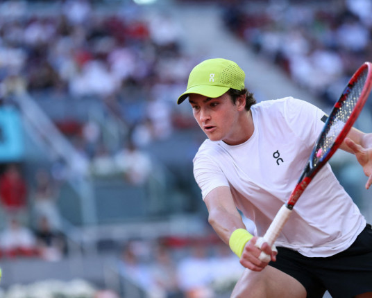 João Fonseca vence sem dificuldades em estreia no Masters 1000 de Madri