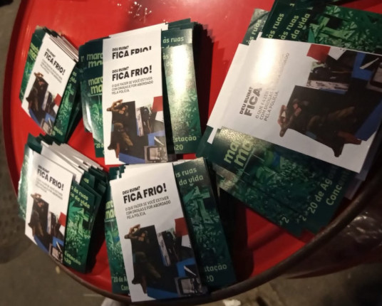 Governo suspende seleção para prêmio com cartilha sobre dicas para jovens que andam com drogas