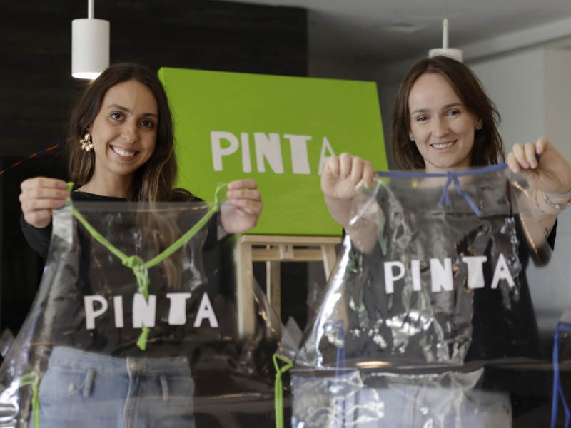 O projeto acontece de forma itinerante em bares da Capital Foto: T&Acirc;NIA MEINERZ/JC