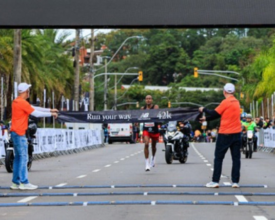 Porto Alegre recebe maratona internacional neste domingo (27)