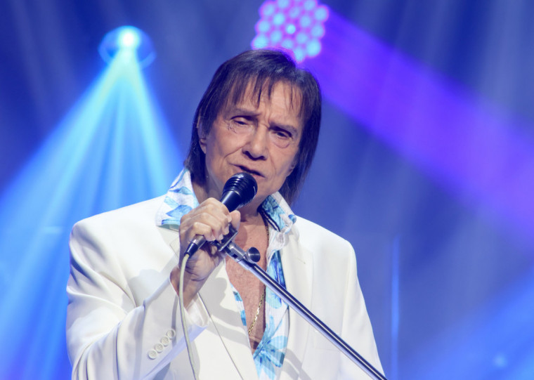 Roberto Carlos est&aacute; processando, ao lado de herdeiros de Erasmo Carlos, a editora Fermata do Brasil 