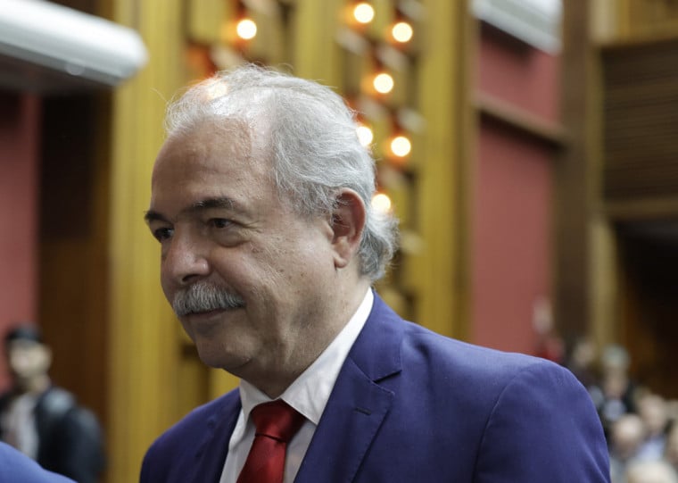 O presidente do BNDES defende uma "parceria mais criativa" entre Estado e mercado e cobra a publicação do novo decreto de classificação de cavernas no Brasil, para destravar projetos de mineração