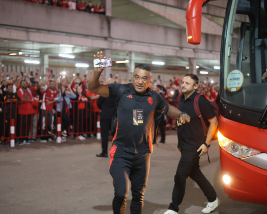 Roger admite preocupação com o mau momento vivido no setor de ataque do Inter