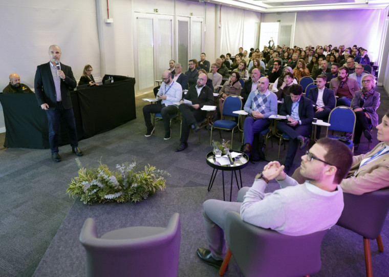 Com o foco em entender como a IA está transformando as operações do comércio exterior, evento foi realizado nesta quarta-feira