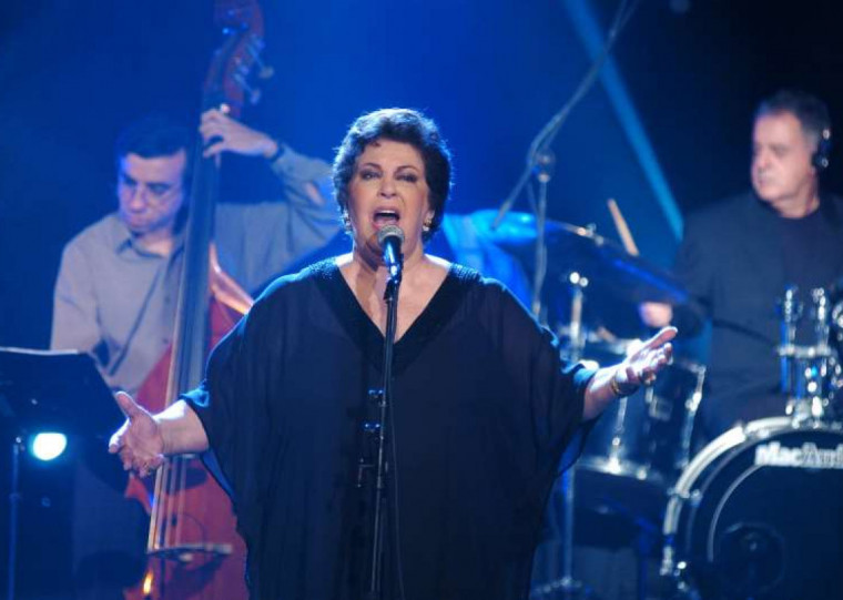 Nana Caymmi morreu aos 84 anos e era uma das grandes vozes da MPB