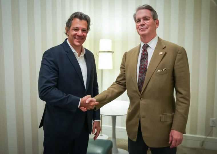 Trata-se do primeiro encontro presencial entre autoridades do alto escalão dos dois países desde que Donald Trump tomou posse