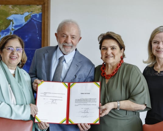 Lula demite Cida Gonçalves e nomeia Márcia Lopes como nova ministra das Mulheres