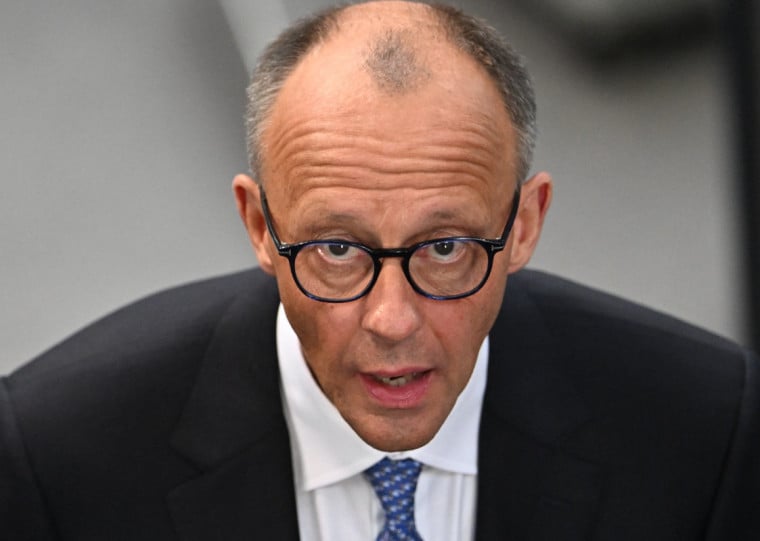 Friedrich Merz fez o convite a Donald Trump para se reunir com os líderes europeus 