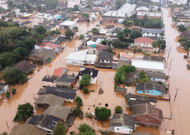 Na Zona Norte, bairro Navegantes ficou submerso na enchente de maio de 2024