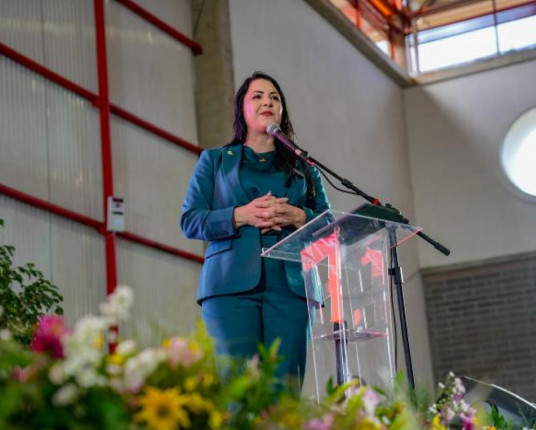 Prefeita de Nonoai é empossada presidente da Famurs para biênio 2025/26