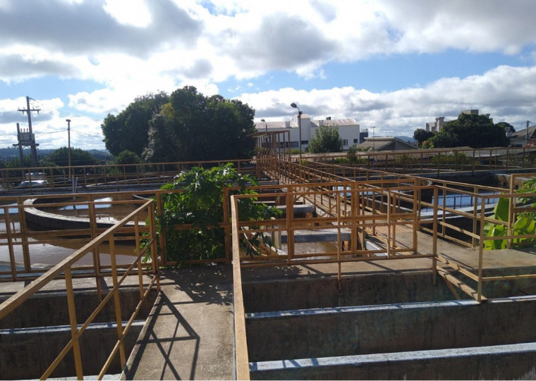 Além do problema no abastecimento, população reclama também da qualidade da água que sai das torneiras 