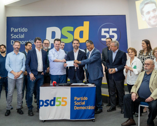 Eduardo Leite pretende formar no PSD uma das maiores forças políticas do RS