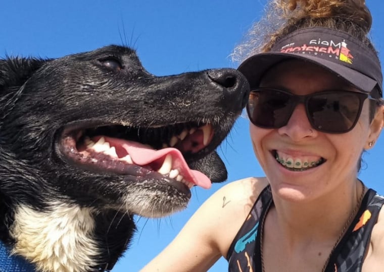  Carina mora em Atlântida Sul com seus quatro pets