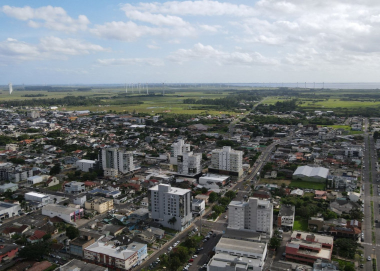 Rede hoteleira registra lotação máxima; festividade inicia na quinta-feira