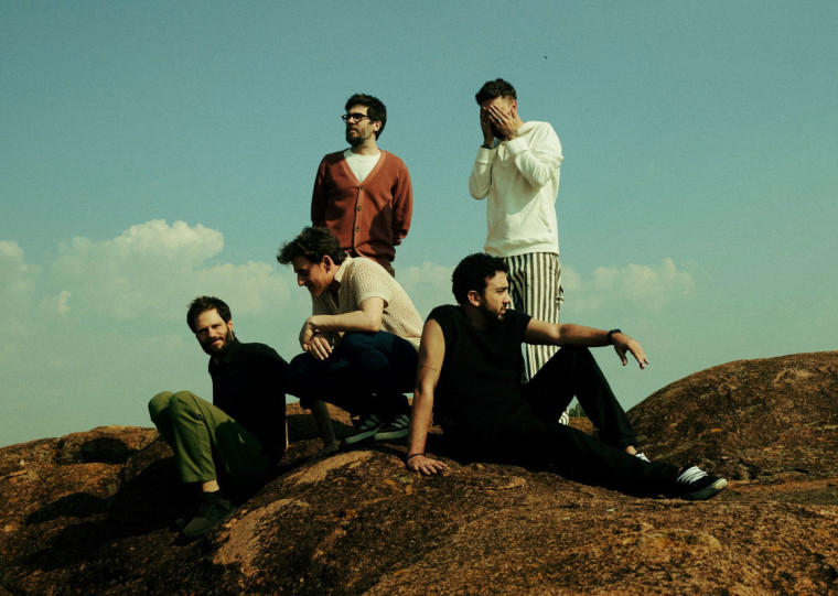 Após pausa de cinco anos, grupo volta aos palcos para apresentar seu novo álbum 'Sentido'