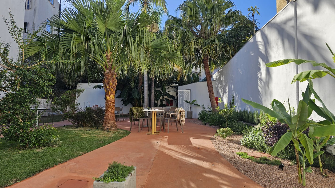 O pátio é uma das áreas preferidas da clientela do negócio | Isadora Jacoby/Especial/JC