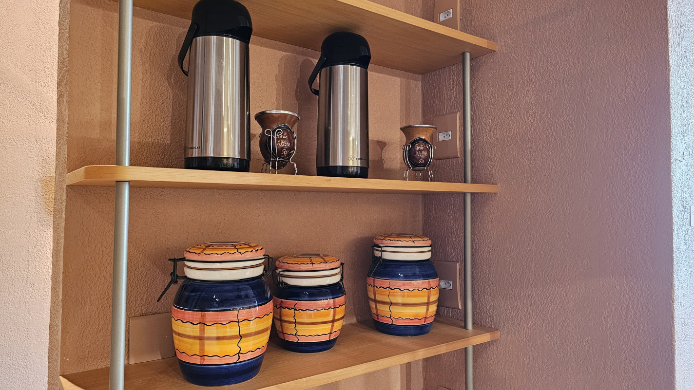 Um dos destaques do cardápio é o chimarrão, que é servido com diferentes tipos de ervas | Isadora Jacoby/Especial/JC