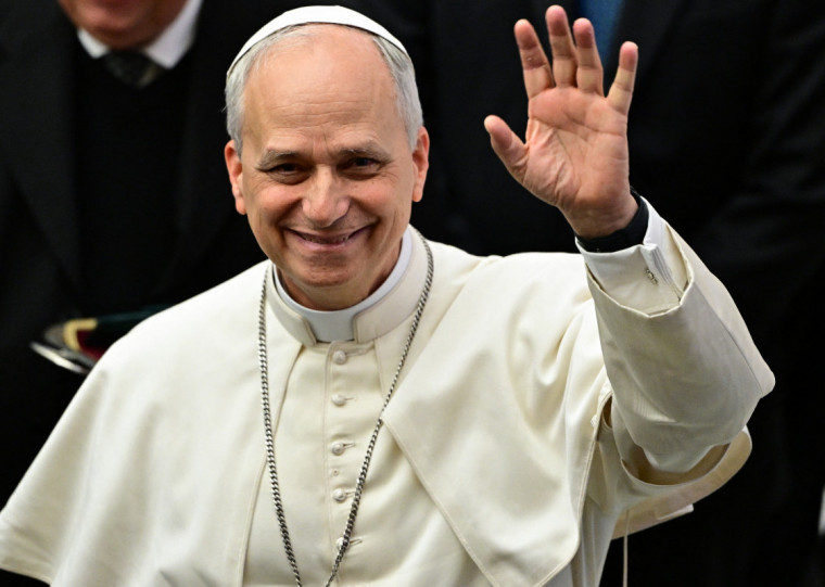 A missa aconteceu no santuário de Santa Maria de Albano, próximo à residência papal de Castel Gandolfo, onde o pontífice passa suas férias