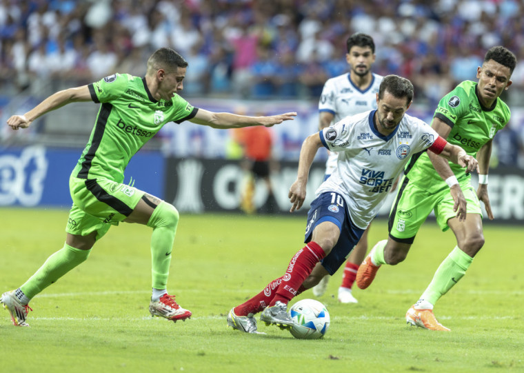 No primeiro turno, em Salvador, os baianos venceram por 1 a 0
