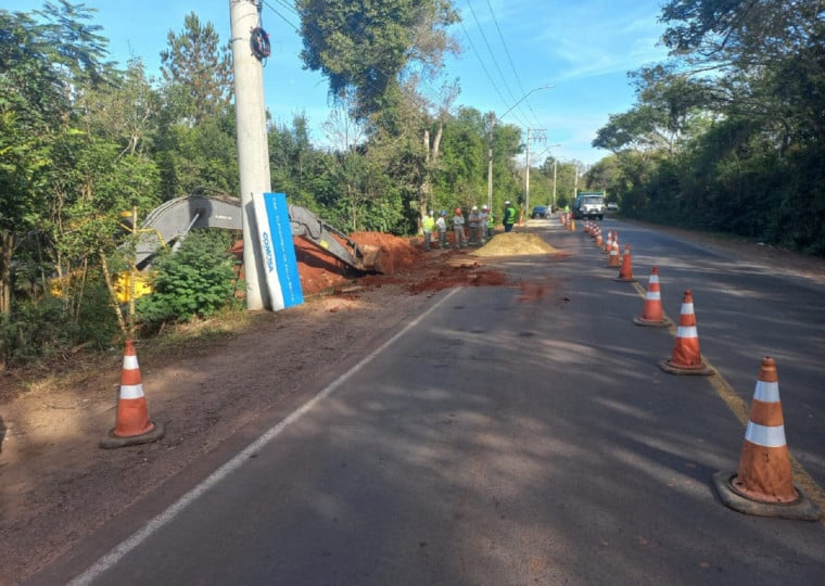 Implementação de adutora está sendo realizada em Lomba Grande