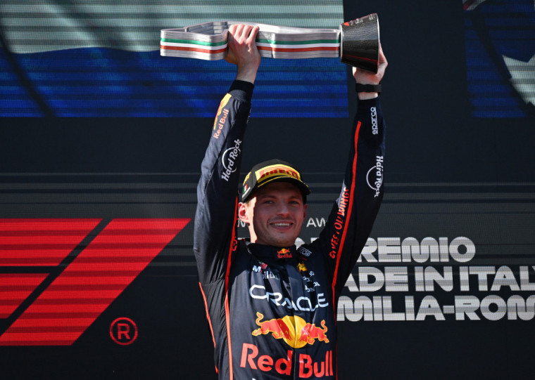 Verstappen manteve a liderança com tranquilidade e venceu neste domingo (18) o GP da Emilia-Romagna