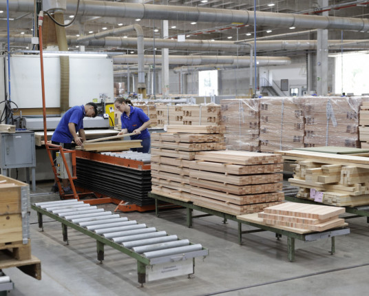 Indústria moveleira teme impacto de tarifas dos EUA, principal destino das exportações do RS