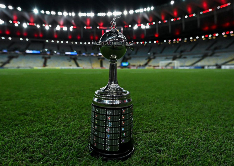 Apenas Palmeiras e São Paulo, entre os times brasileiros, garantiram a classificação antecipada