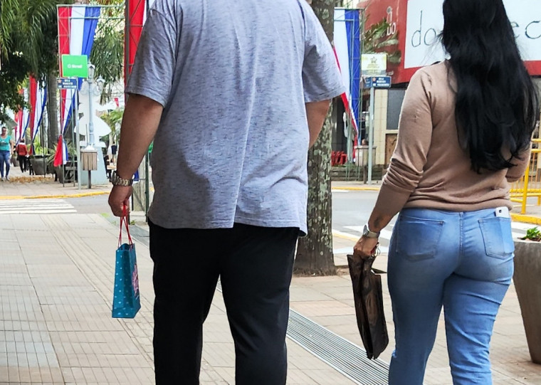 Quase 28% da popula&ccedil;&atilde;o da cidade tem algum tipo de d&iacute;vida