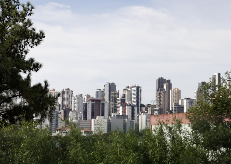 Programa municipal oferece incentivos fiscais, apoio técnico e infraestrutura para atrair novos empreendimentos