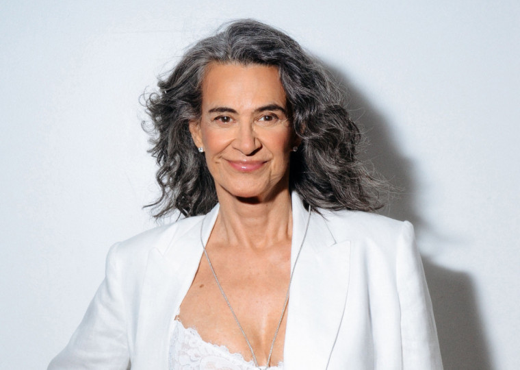 Cantora faz show no Salão de Atos da Pucrs nesta sexta-feira