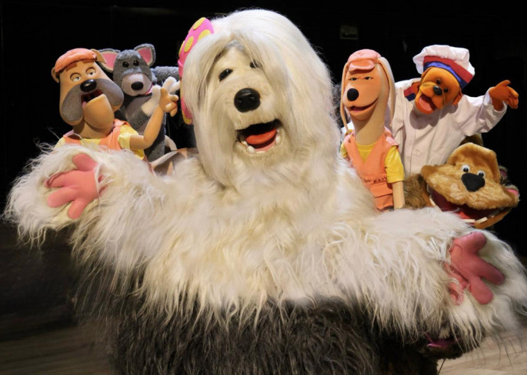 Célebre programa infantil da televisão dos anos 90 chega aos palcos brasileiros em forma de peça teatral 