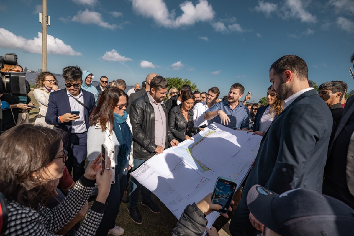 O ato contou com a presen&ccedil;a de Sebasti&atilde;o Melo, Germano Bremm e Luiz Paludo | REPRODU&Ccedil;&Atilde;O/ CYRELA GOLDSZTEIN/JC