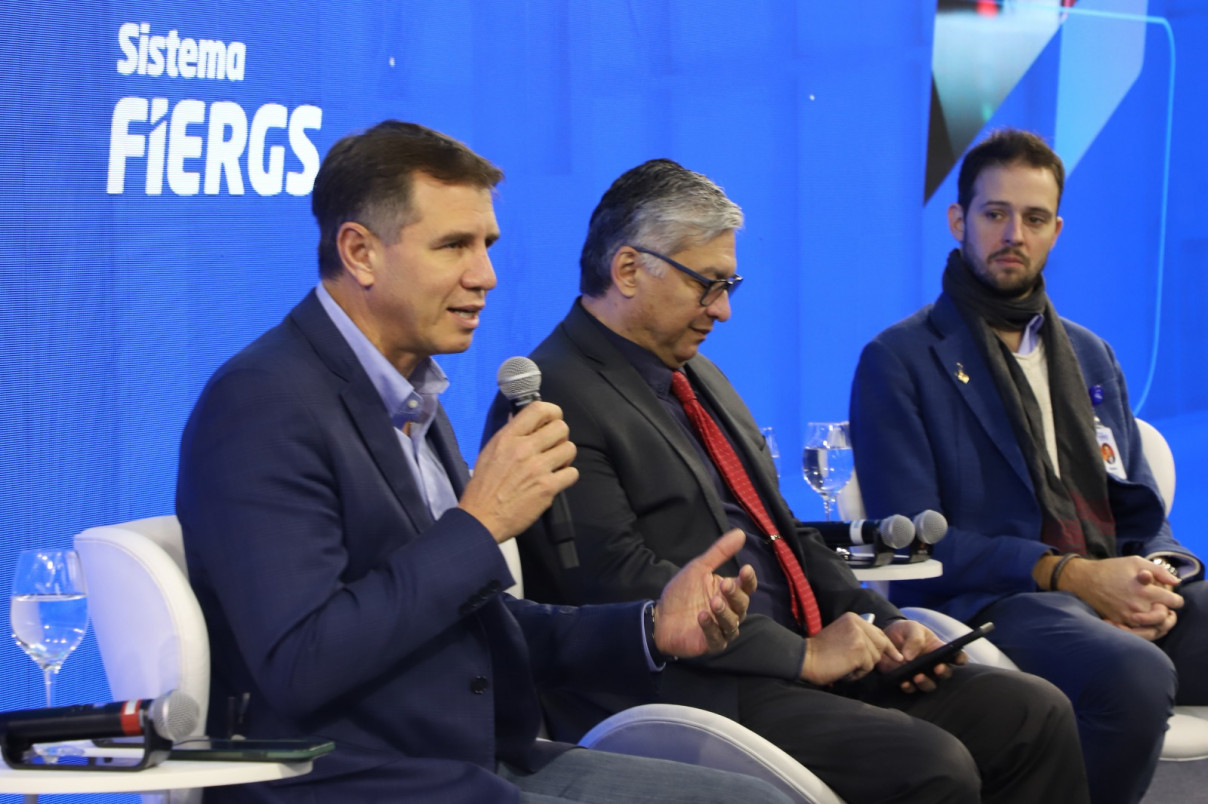 A reconstru&ccedil;&atilde;o da ind&uacute;stria ga&uacute;cha passa pela valoriza&ccedil;&atilde;o da inova&ccedil;&atilde;o, pelo acesso facilitado ao cr&eacute;dito e pela articula&ccedil;&atilde;o entre setor p&uacute;blico e privado | Dudu Leal