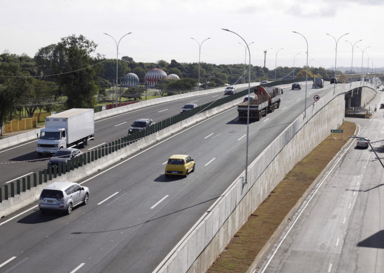 Circulação de veículos nos viadutos de Esteio foi liberada pelo Dnit na manhã desta sexta-feira 