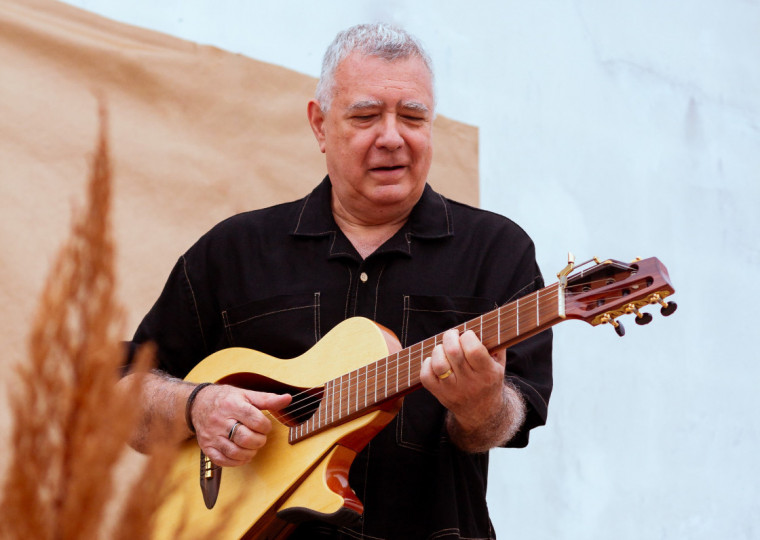 Celso Viáfora faz show especial em Porto Alegre neste final de semana com a participação especial do Expresso 25