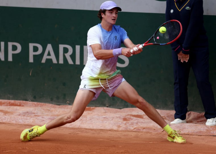 Tenistas se enfrentaram anteriormente na Copa Davis, o italiano levou a melhor