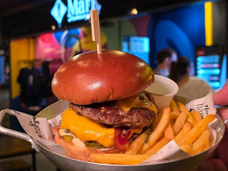 A Mark Hamburgueria abriu a quinta unidade em Porto Alegre neste ano Foto: Mark Hamburgueria/Instagram/Reprodu&ccedil;&atilde;o/JC