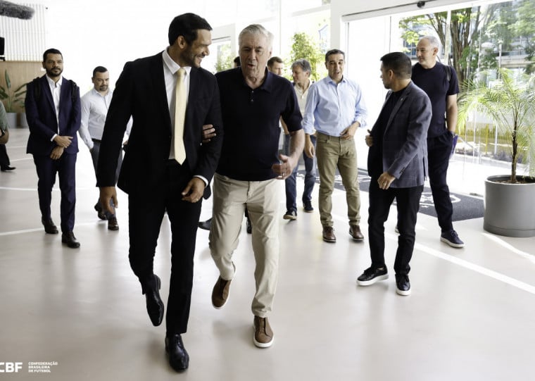 Contrato do treinador não corre risco de ser invalidado