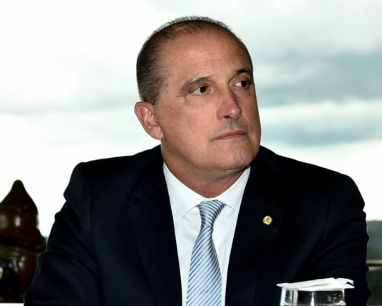 Onyx, Moro e Pinato são citados em fraude do INSS