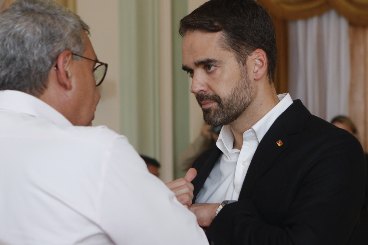 Mesmo sendo considerado um valor relevante pelo governo do Estado, o prefeito Sebasti&atilde;o Melo se demonstrou insatisfeito com o montante repassado.   | BRENO BAUER/JC