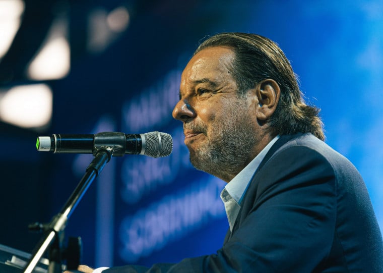 Nelson Sirotsky, presidente do Conselho de Gestão da RBS, diz que Maurício inspirou pelo exemplo 