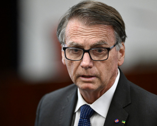 PF indicia Bolsonaro, Carlos e Ramagem no inquérito da 'Abin paralela'