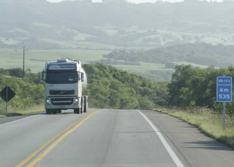 Suspensão será aplicada quando o montante acumulado de multas aplicadas com decisão administrativa definitiva atingir R$ 5 milhões