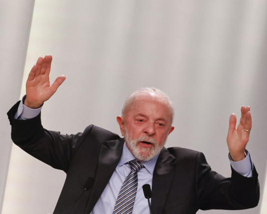 Frentes parlamentares fazem ato contra MP do IOF no Senado