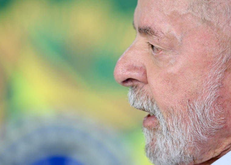 O encontro ocorre no Palácio do Alvorada, residência oficial da presidência da República