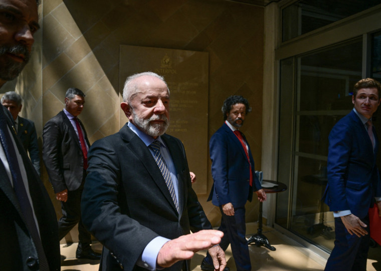 Foi cobrado do governo Lula um esclarecimento sobre propagandas nas redes sociais