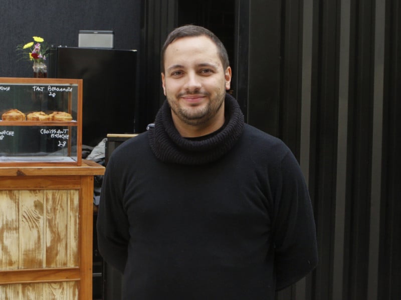 Yan Saeger &eacute; o empreendedor &agrave; frente da padaria Sfoglia Foto: BRENO BAUER/JC