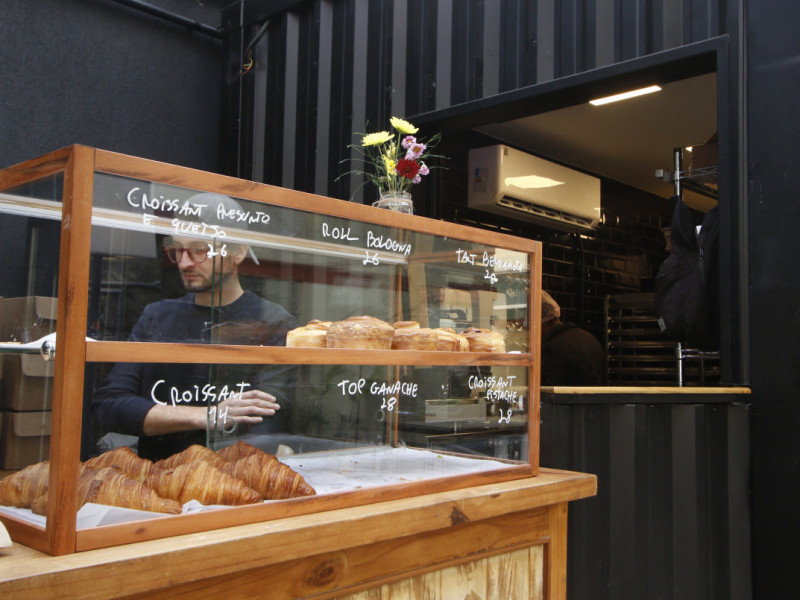 As fornadas saem &agrave;s 11h, &agrave;s 13h e &agrave;s 17h Foto: BRENO BAUER/JC