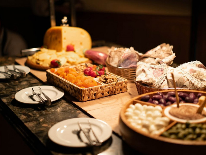 Ratskeller &eacute; um restaurante de de gastronomia alem&atilde; e internacional h&aacute; 55 anos na Capital Foto: RATSKELLER/REPRODU&Ccedil;&Atilde;O/JC